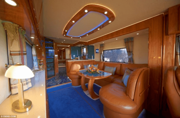 1.2 Million dollars Luxury Caravan