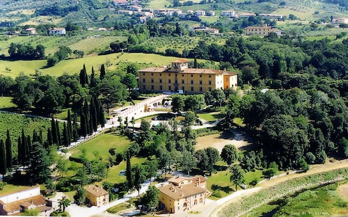 Il Borgo Di Villa Castelletti