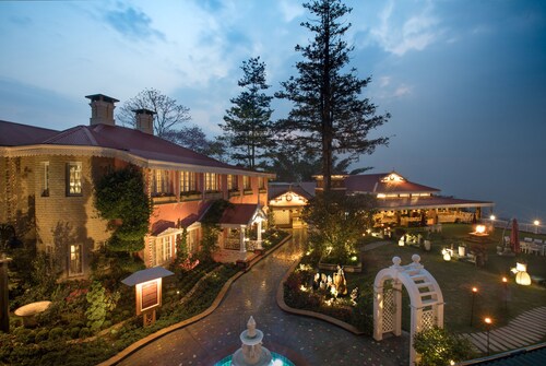 MAYFAIR Himalayan Spa Resort