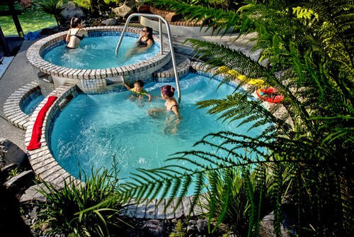 Taupo DeBretts Spa Resort