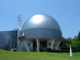 三重県立みえこどもの城のドームシアター