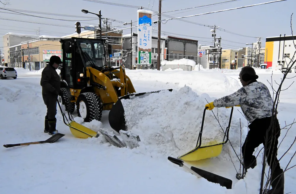 雪はね？雪かき？　北海道北部の除雪の呼び方　背景に浮かぶ愛郷心