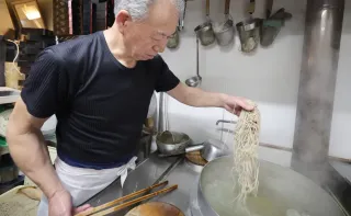 病気の父へ…苦味と闘う　札幌のダッタンそば