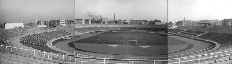 Stadion der Weltjugend, 1951