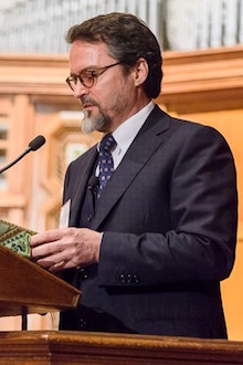 Hamza Yusuf in Yale University, 2016.