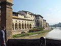 Fuko za Arno, kuonekana kutoka Ponte Vecchio (Daraja la zamani), Florence