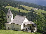 Kapelle und Kornkasten beim Villpederer