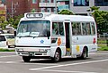 三菱車・古仁屋線（2009年7月） 2008年に奄美交通から譲渡された車両である。