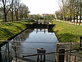 Verbindungsschleuse, dahinter quer die Vechte und geradeaus der Nordhorn-Almelo-Kanal