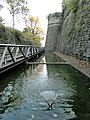 Festungsmauer auf dem Hügel San Vigilio