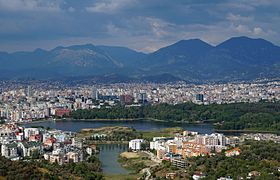 La ville de Tirana - Étape 1