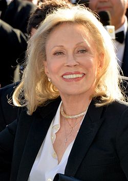 Faye Dunaway Cannesissa vuonna 2016.