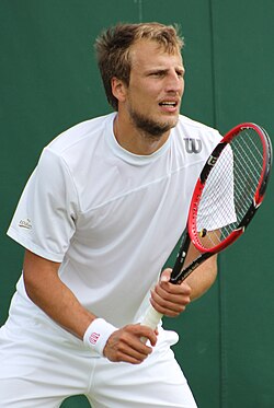 Mirza Bašić v kvalifikaci Wimbledonu 2015