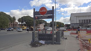 Acceso sobre la Av. corrientes