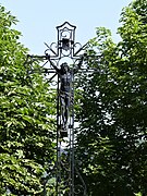 Crucifix dans le bourg.