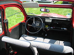 2CV 6 Special 1980s, interior