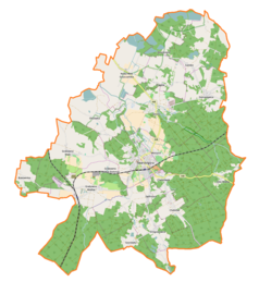 Mapa konturowa gminy Twardogóra, blisko centrum u góry znajduje się punkt z opisem „Pałac w Goszczu”