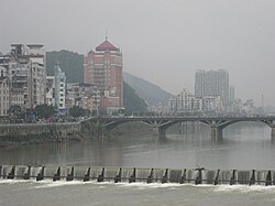 坐落在崇陽溪上的水東大橋