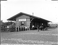 The goods shed at Leiden II, 1880.