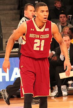 Oliver Hanlan jogando pelo Boston College, em 2014