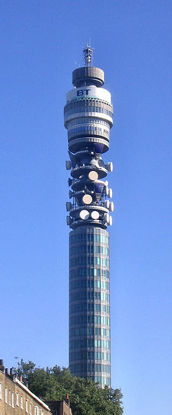 Věž British Telecom, pohled z Euston road