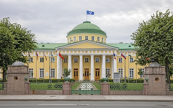 Tauride Palace, main entrance (created and nominated by Godot13)