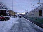 Narvik station i januari 2002, med dåvarande operatören Tågkompaniets panoramavagn i förgrunden