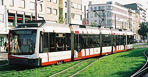 OEG-Variobahn der ersten Serie in Mannheim (1996)