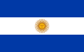 Bandera de 1818 a 1820, cambiado a azul en detrimento del celeste por negociaciones monárquicas con Francia.[14]​