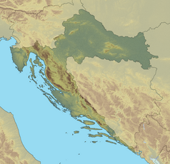 Mapa konturowa Chorwacji, blisko centrum po lewej na dole znajduje się punkt z opisem „Kornati”