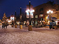 Veduta di Boulder con la neve