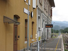 Het stationsgebouw.