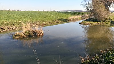 Die Horloff mündet in die Nidda