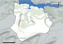 Carte en couleur présentant le réseau hydrographique de la commune