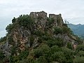 Vestiges du château de Roger à Lauria.