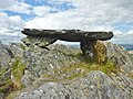 Table de schiste au sommet de la "Roche-du-Feu" (Karreg-an-Tan)[77].