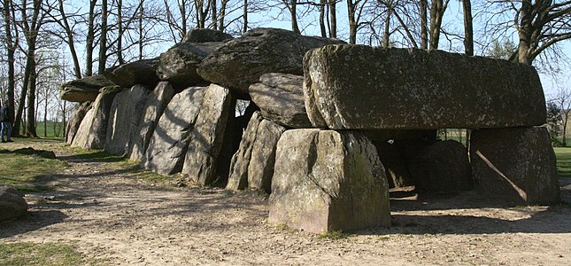 Lia-vaen Maen ar Boudiged en Ezieg, Il-ha-Gwilun, Breizh