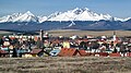 Pohľad na časť Kežmarku a Vysoké Tatry