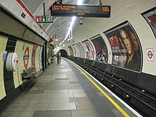 Queensway station westbound look east.JPG