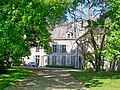 Le château de Fontaine (façade est).