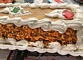 Tarta de Milfuelles, Merengue, hojaldre y almendres