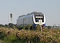 Zug der NordWestBahn nahe Schortens