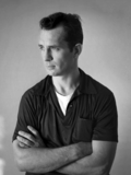 Gambar mini seharga Berkas:Kerouac by Palumbo 2 (cropped).png