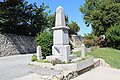 Le monument aux morts.