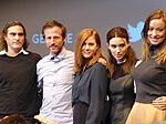 Dari kiri sampai kanan: Joaquin Phoenix, Spike Jonze, Amy Adams, Rooney Mara, dan Olivia Wilde di penayangan perdana Her di Festival Film New York 2013