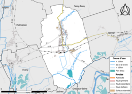 Carte en couleur présentant le réseau hydrographique de la commune