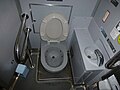 新設されたトイレの内部 （モハ208-2138）