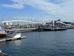 Puente de la Rambla de Mar (1990-1995).