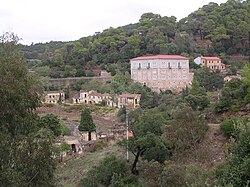 Il castello e il palazzo della direzione della miniera