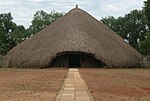 Hauptgebäude der Kasubi Tombs vor dem Brand von 2010